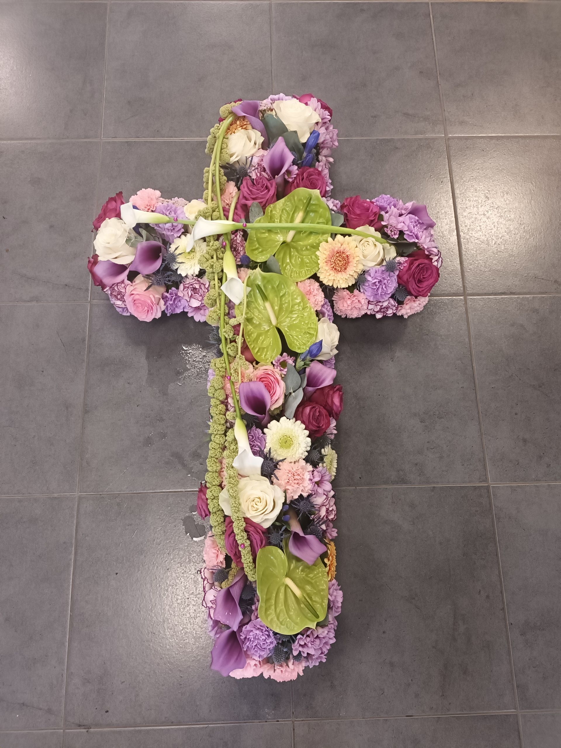 Fleurs en forme de croix