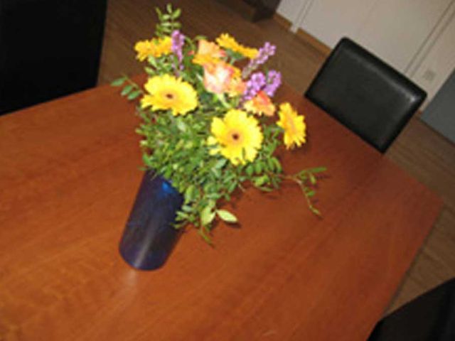 Vase auf Tisch
