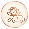 Ilustración lineal de una flor de loto en color cobre sobre un coche eléctrico dentro de un círculo, sobre fondo blanco