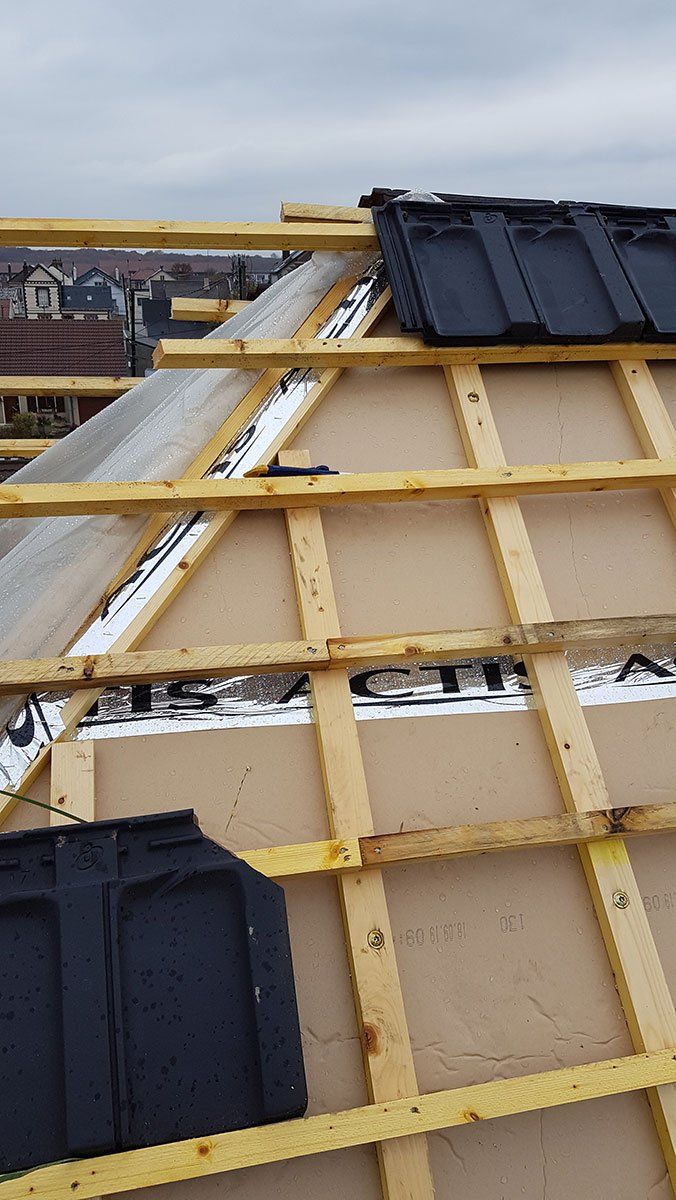 Isolation de toiture tuile noir autre plan