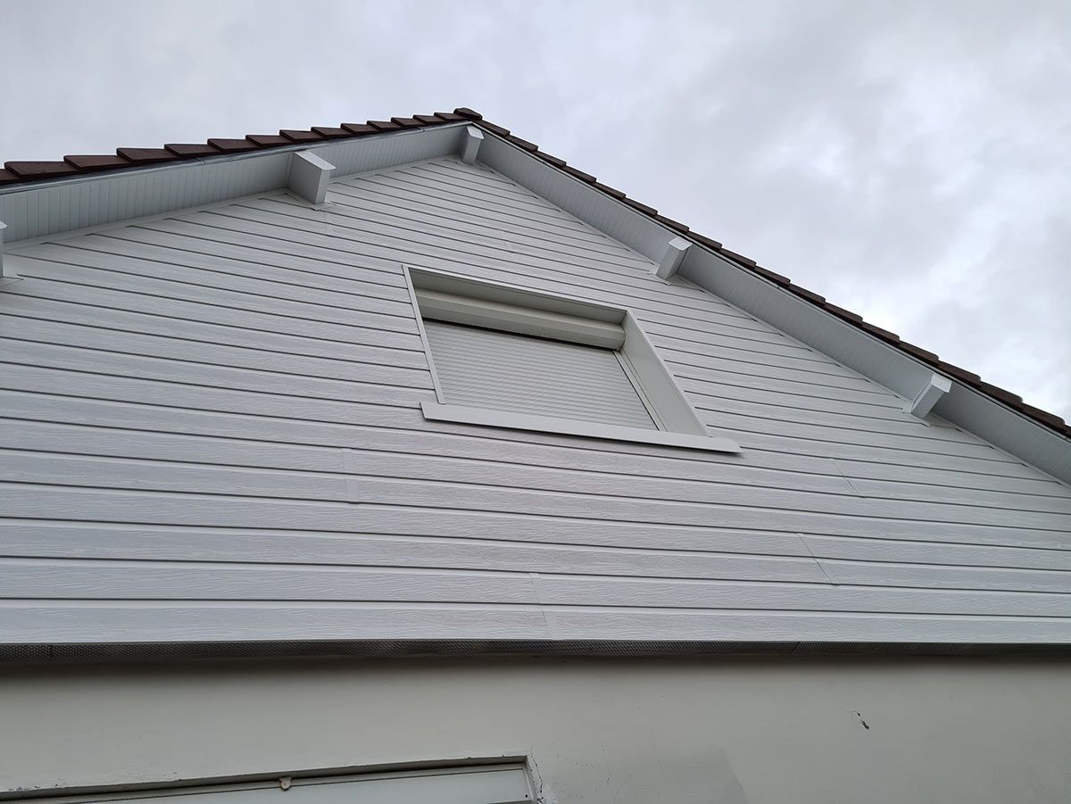 Photo de réalisation store fenetre de toit pres