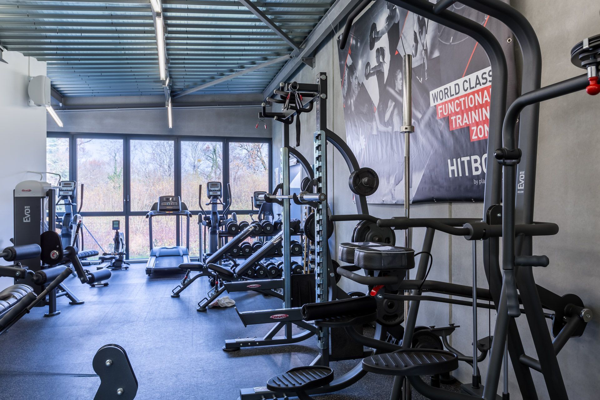 Équipements noris de salle de sport