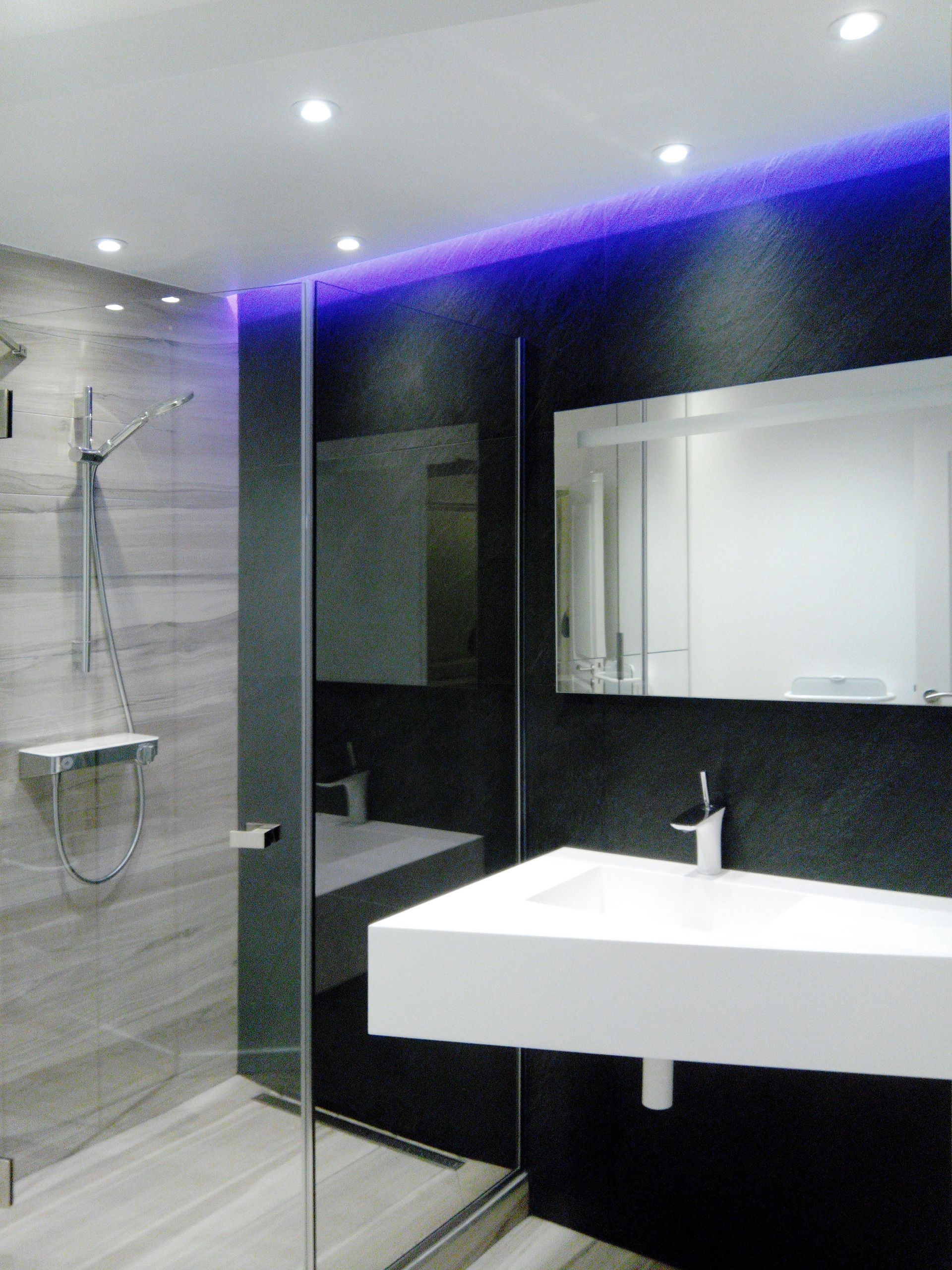 Cabine de douche transparente