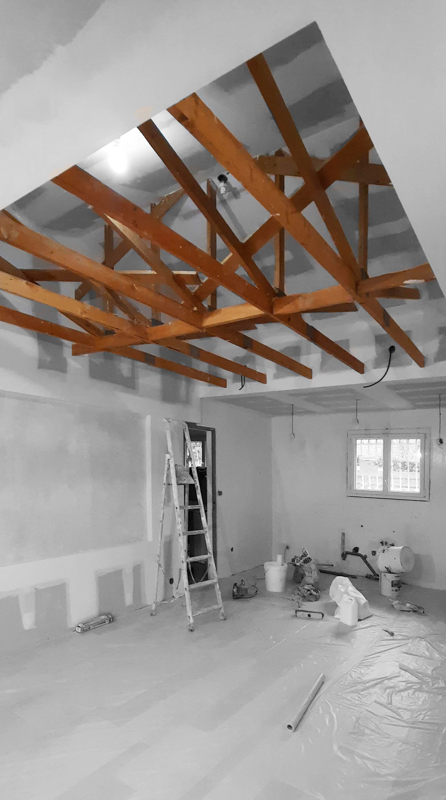 Échelle sous structure en bois