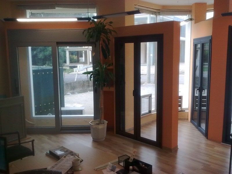 Vadarakis Solutions - Κουφώματα αλουμινίου Europa