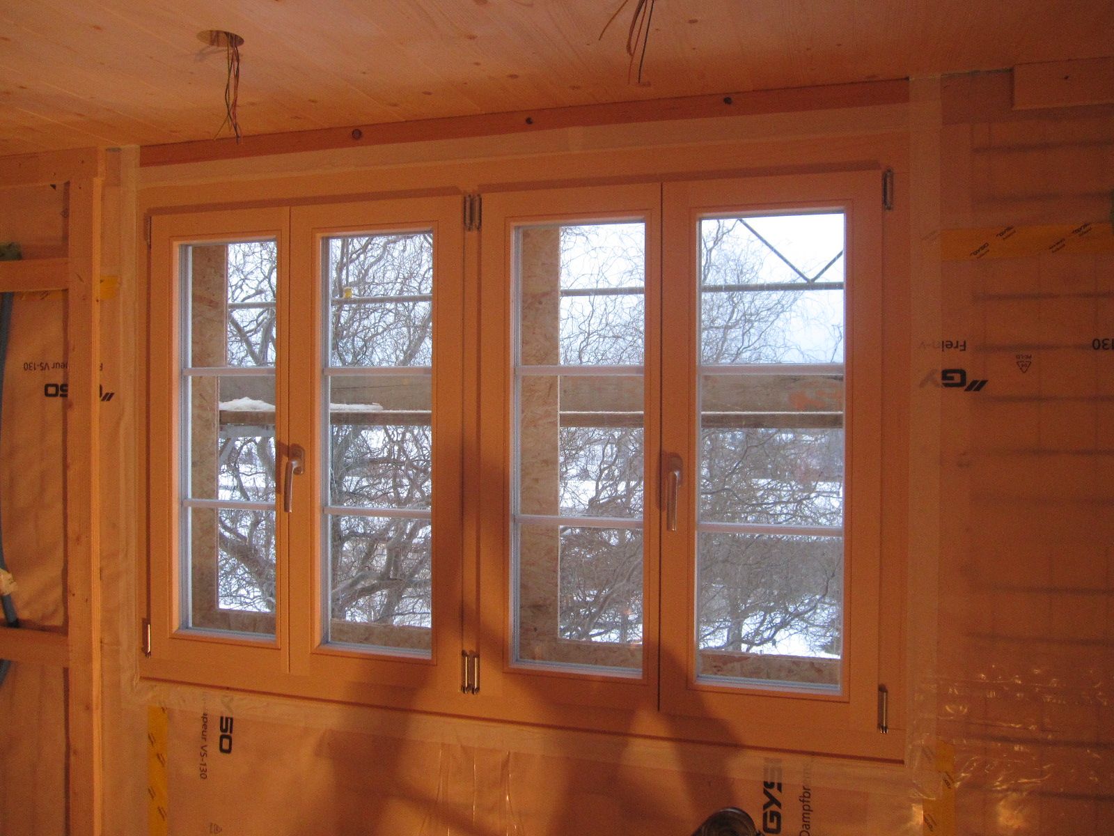 Innenausbau - Ueli Hagdorn Holzbau / Bedachungen GmbH