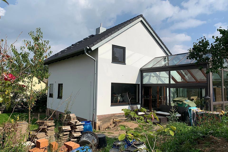 Haus mit Wintergarten von Bautechnik & Holzbau Schiffer