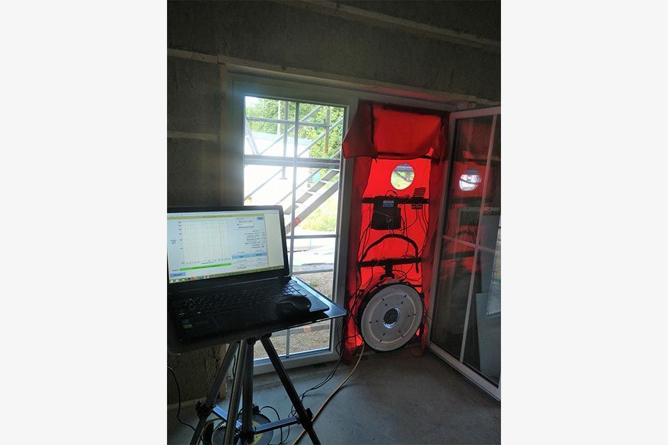 Anschlüsse von Bautechnik & Holzbau Schiffer