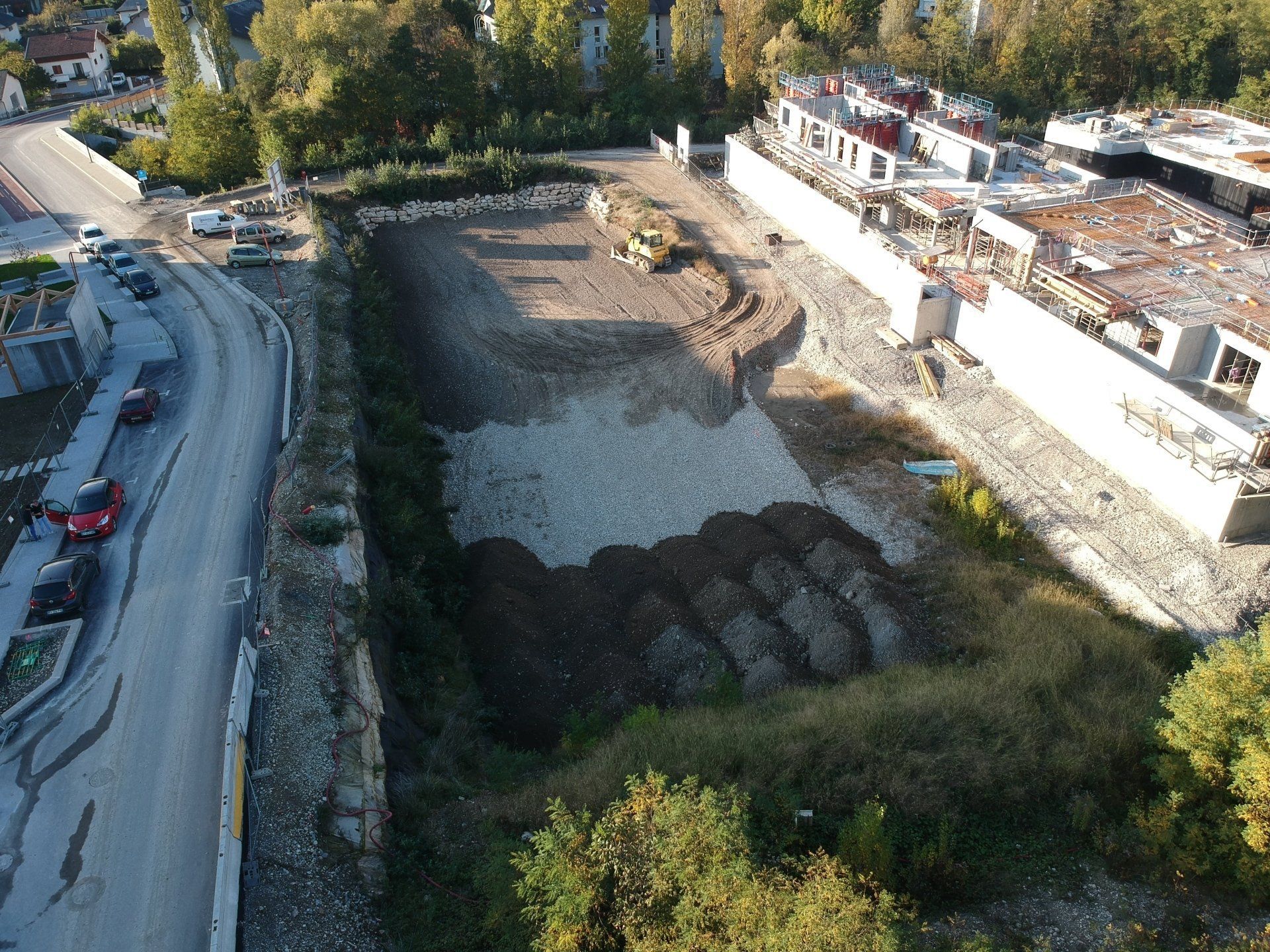 Travaux de terrassement avant la construction d'un bâtiment