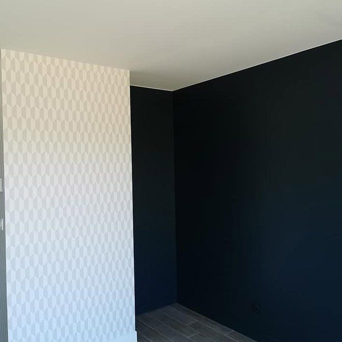 Peinture intérieure angle noir