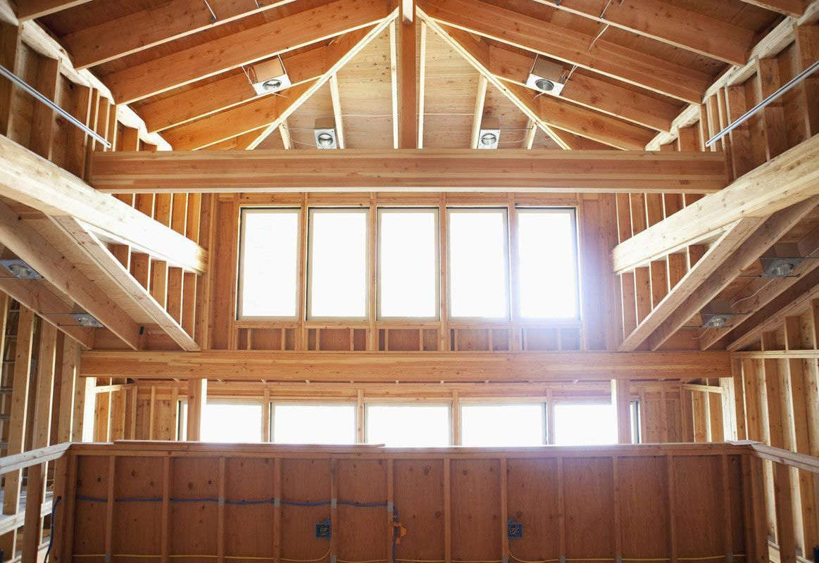 L'intérieur d'une maison en construction