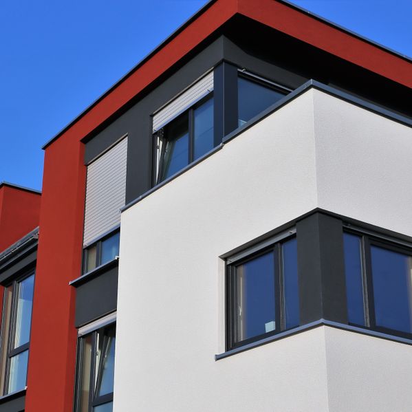 Fassade streichen - Späni + Laube AG