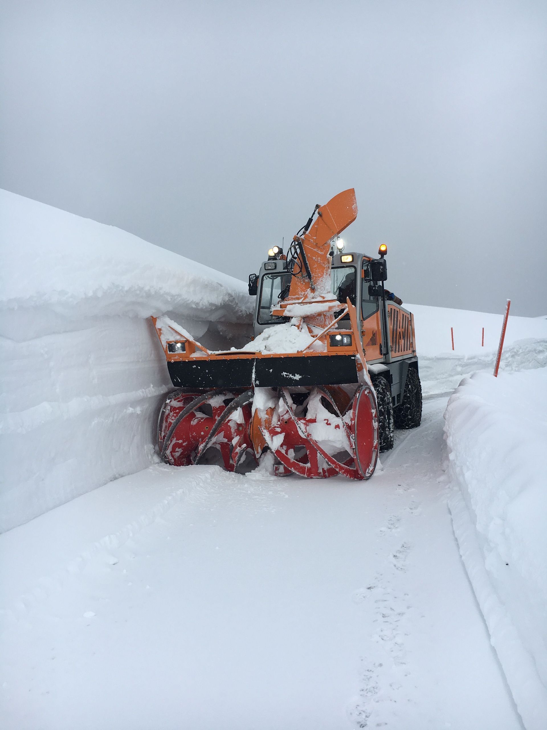 Combremont voyages - location déneigeur