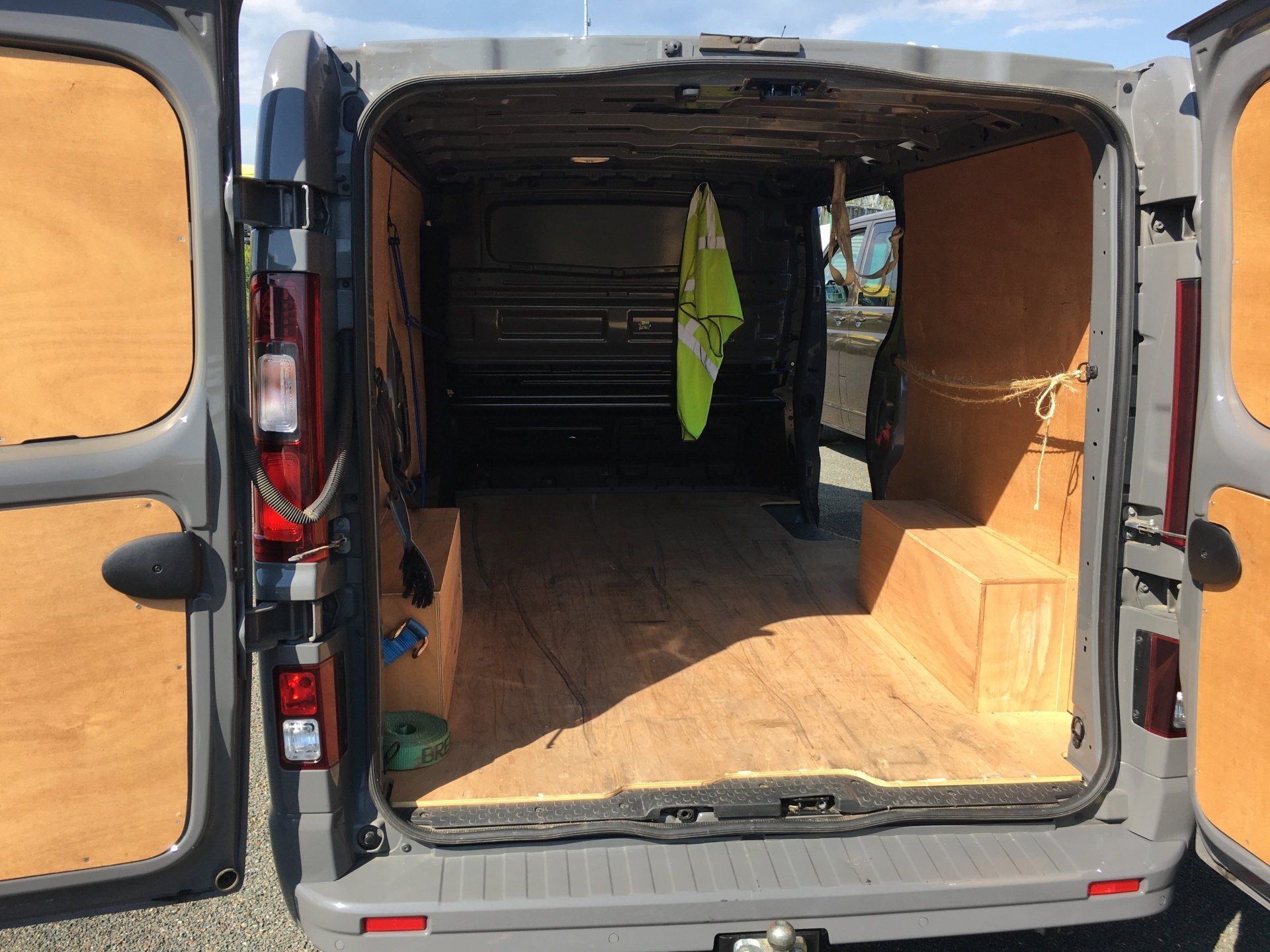 Fourgon pour marchandise