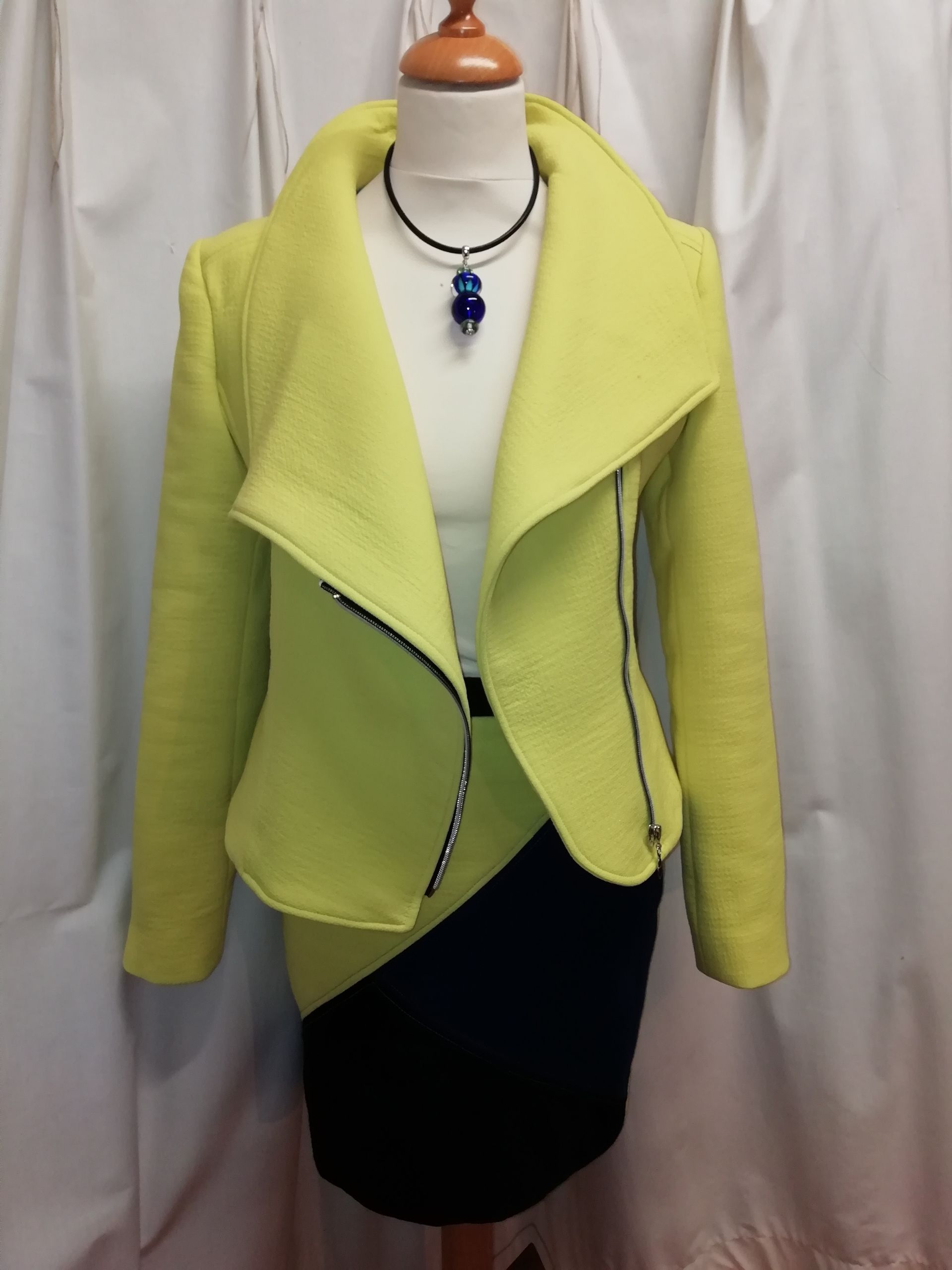 Ensemble jupe et veste vert