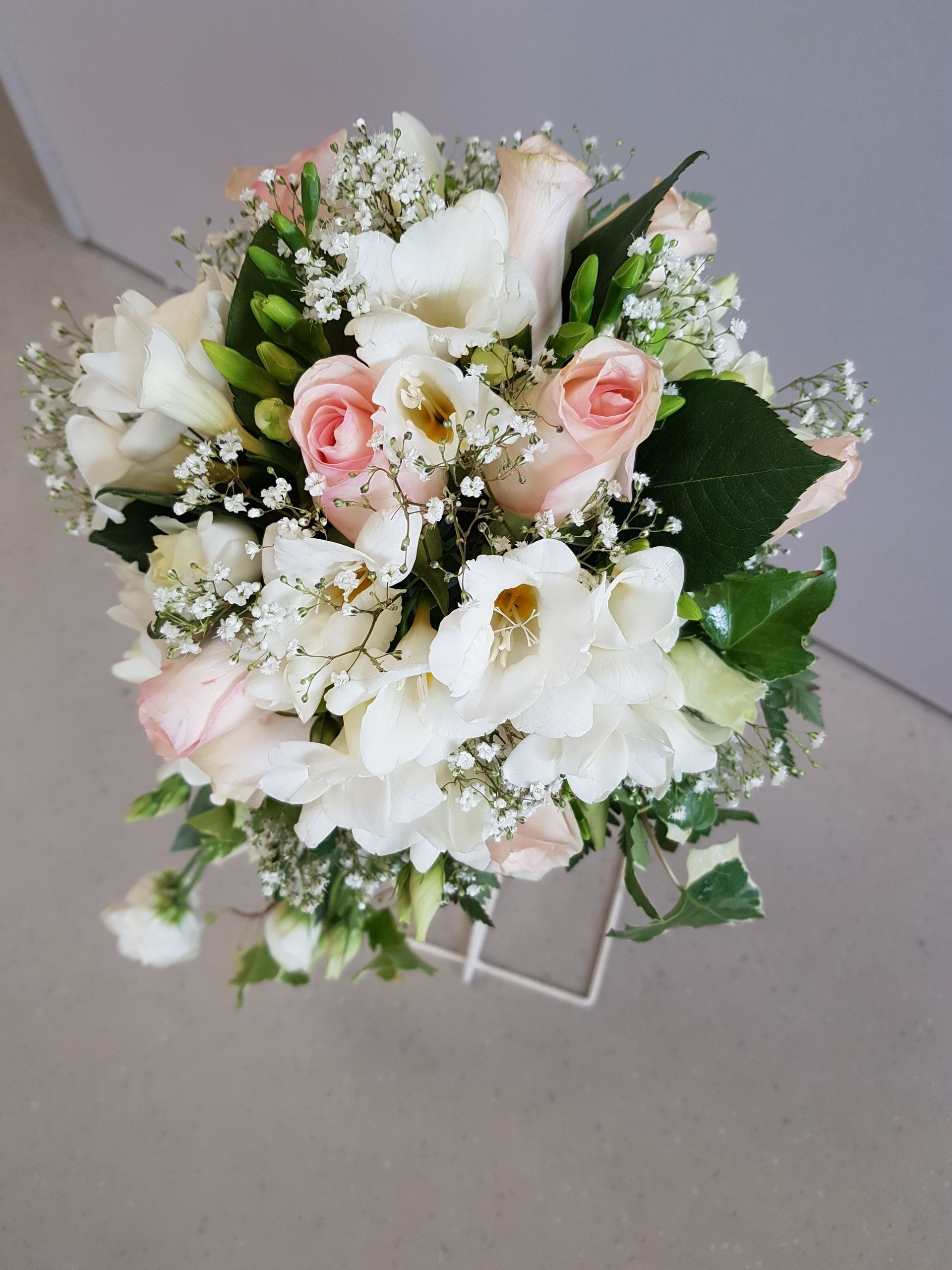 Bouquet de mariage blanc et rose