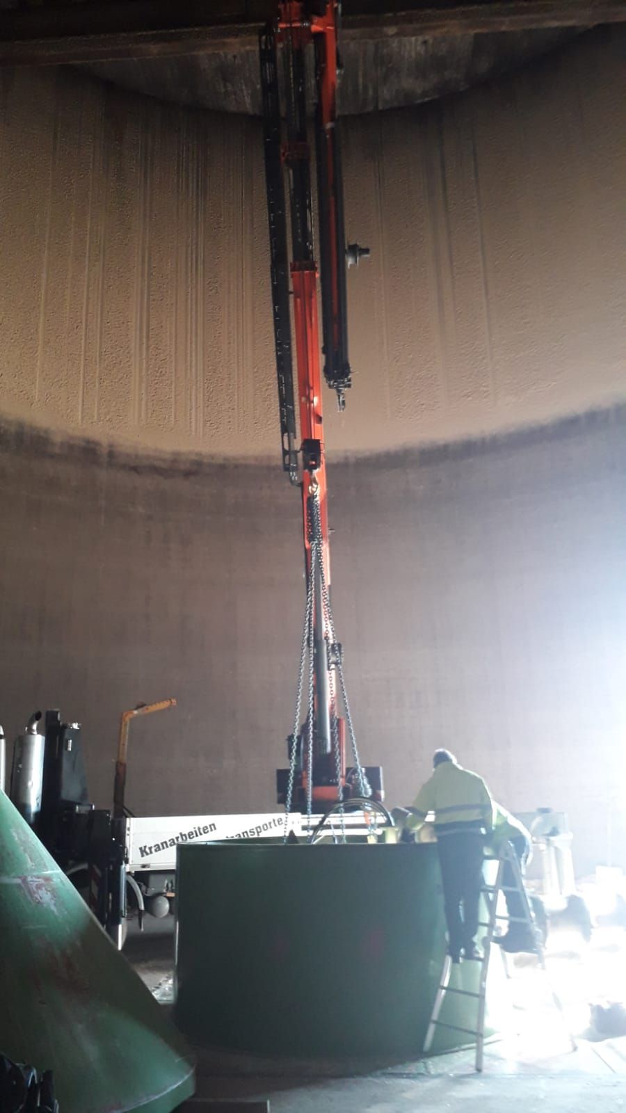 Palfinger-Montagekran für Montage- und Hubarbeiten