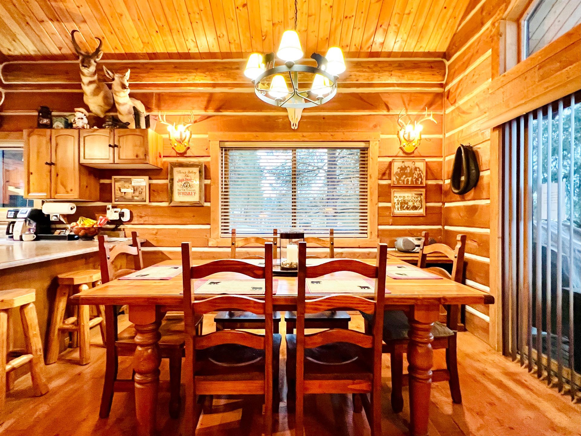 Hanging Rock Cabin in Bigfork Montana, Enjoy Montana Vacation Rentals and Property Management