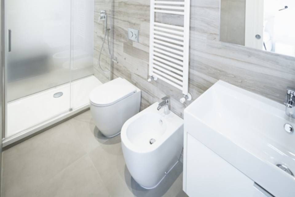 Holzoptik im Badezimmer