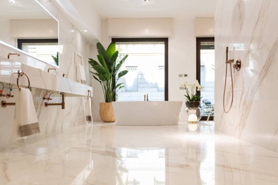 Boden aus Naturstein