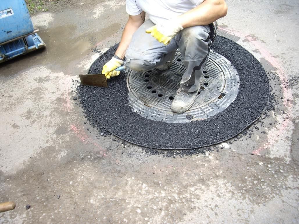 Verdichtung des sanierten Kanaldeckels