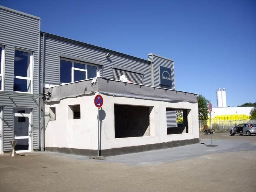 Anbau an die Halle MAN in Monschau 2016