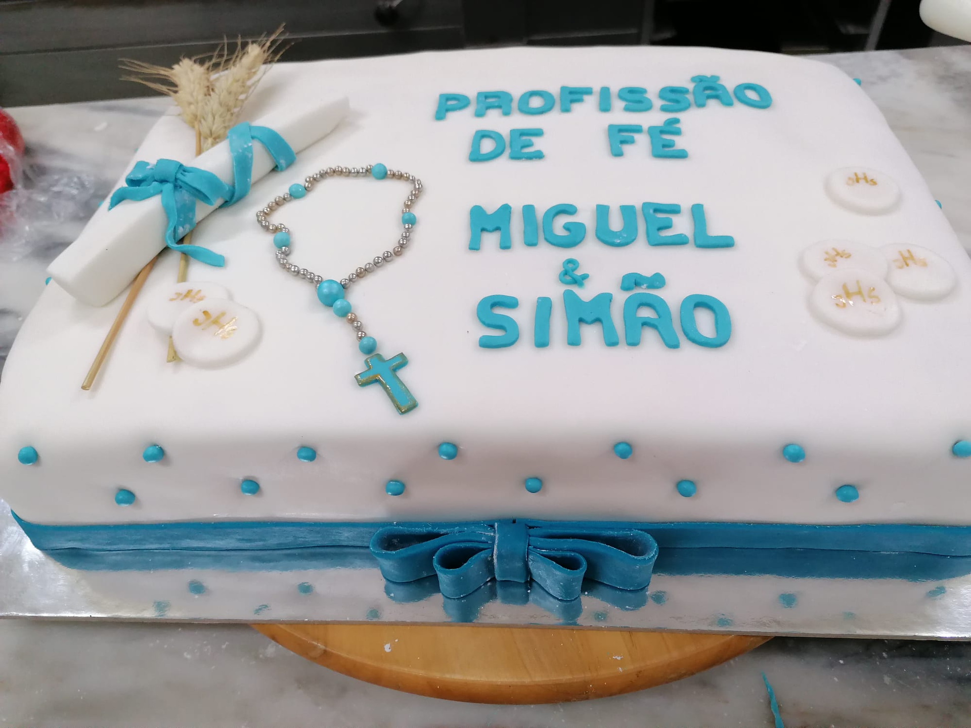 bolos aniversário ferreira do zêzere