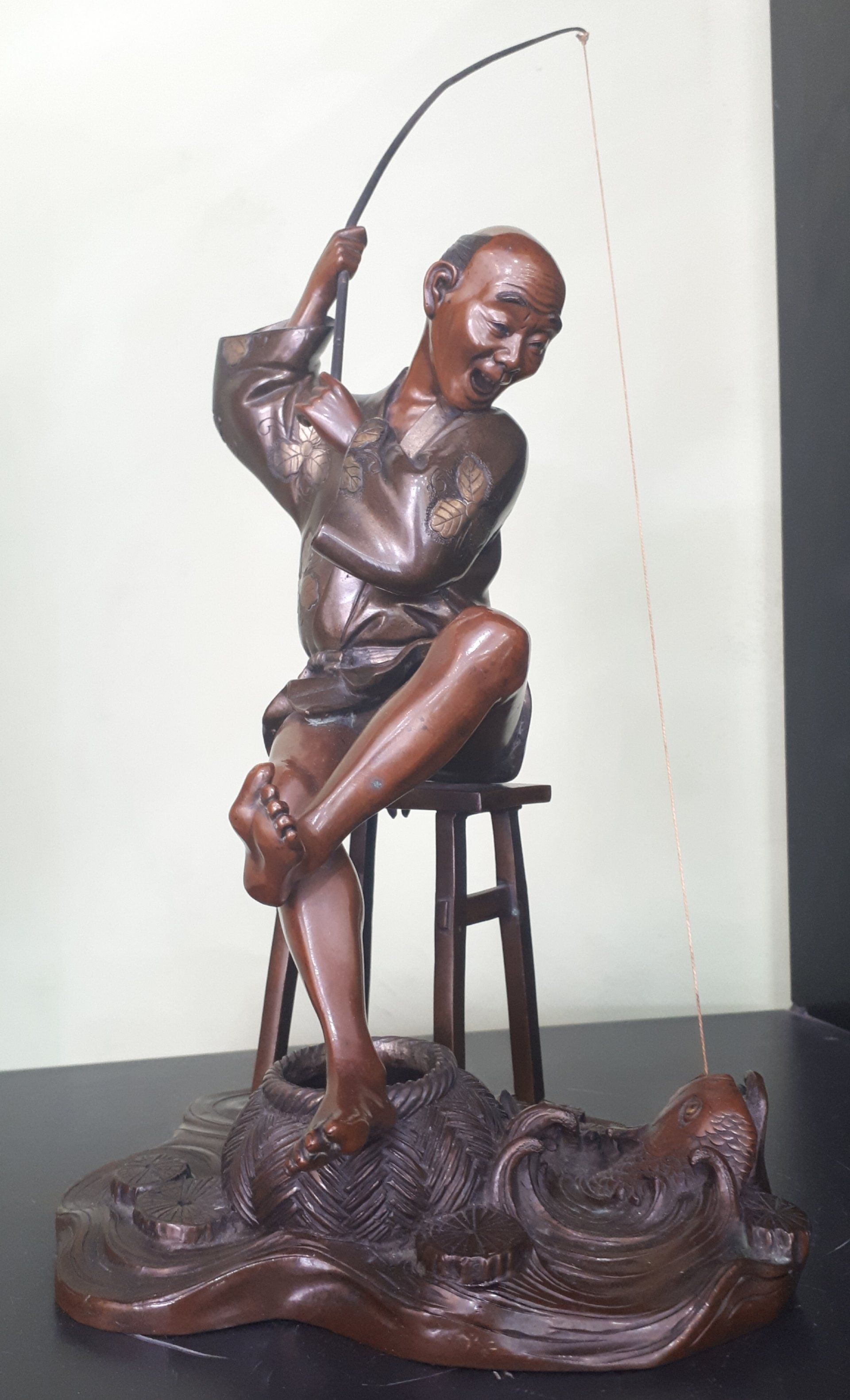 Statuette d'un homme