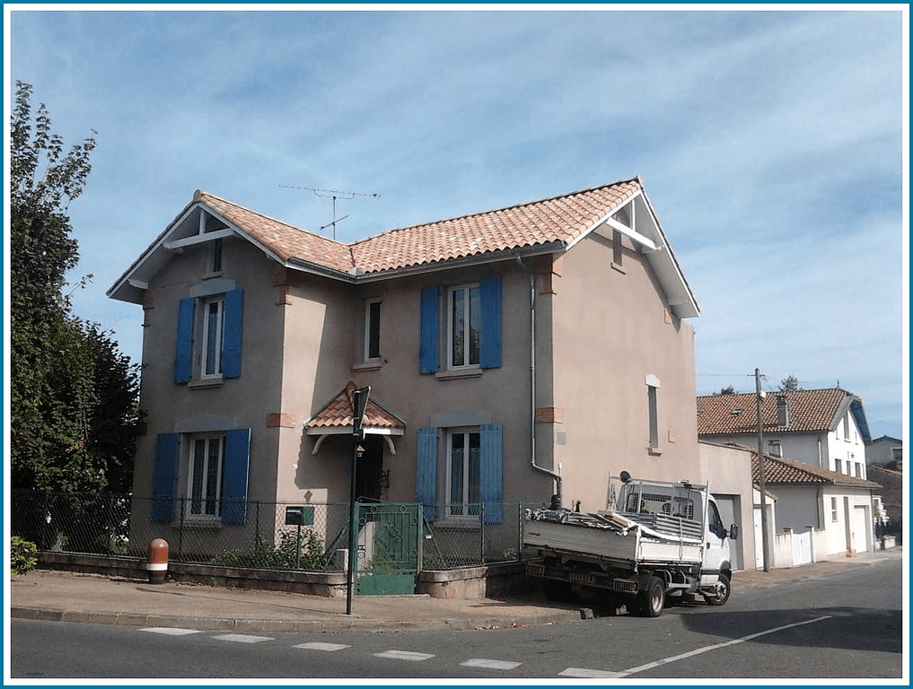 Couverture tuiles médianes 