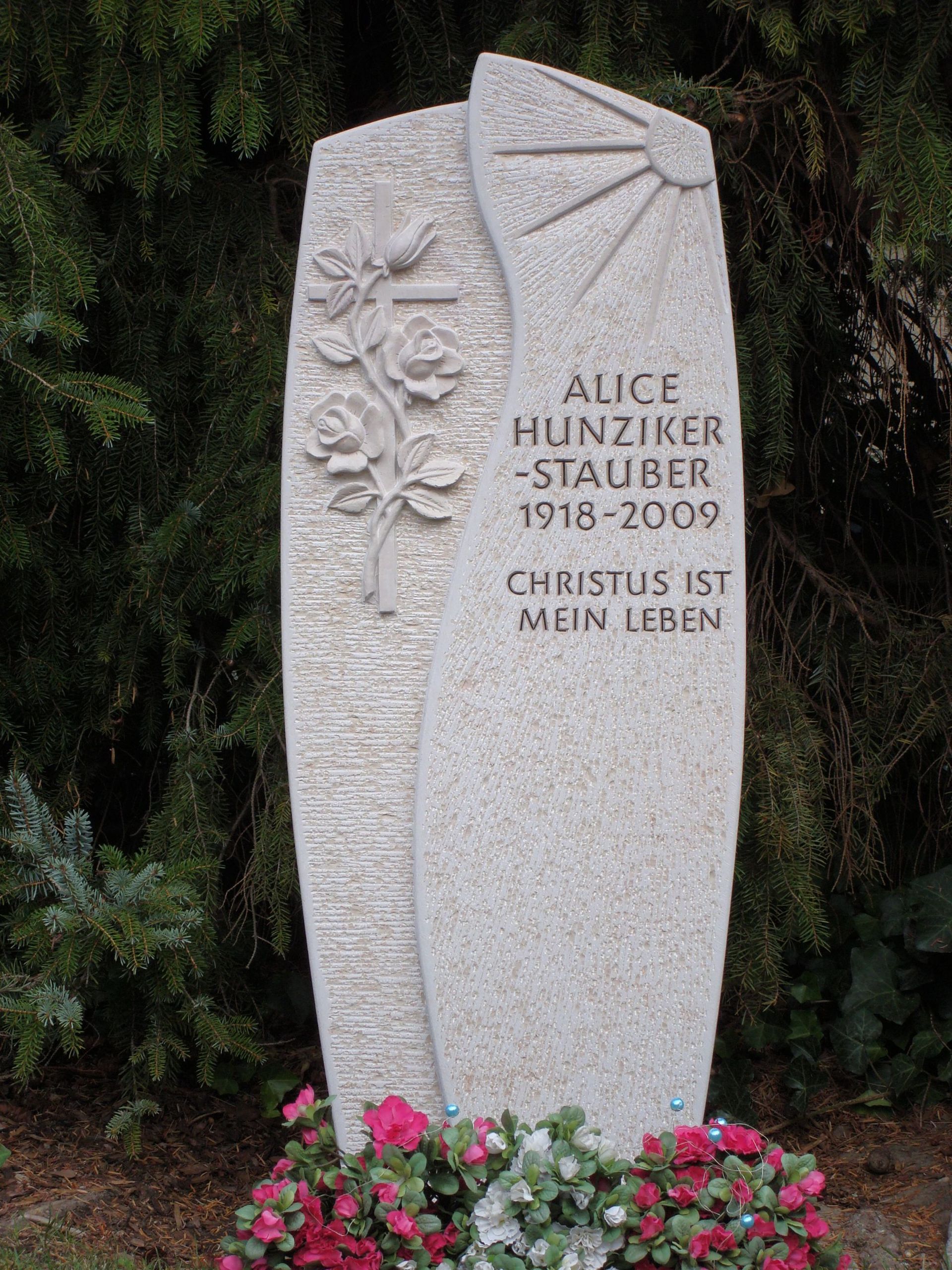 grabplatten - gautschi bildhaueratelier gmbh - reinach ag