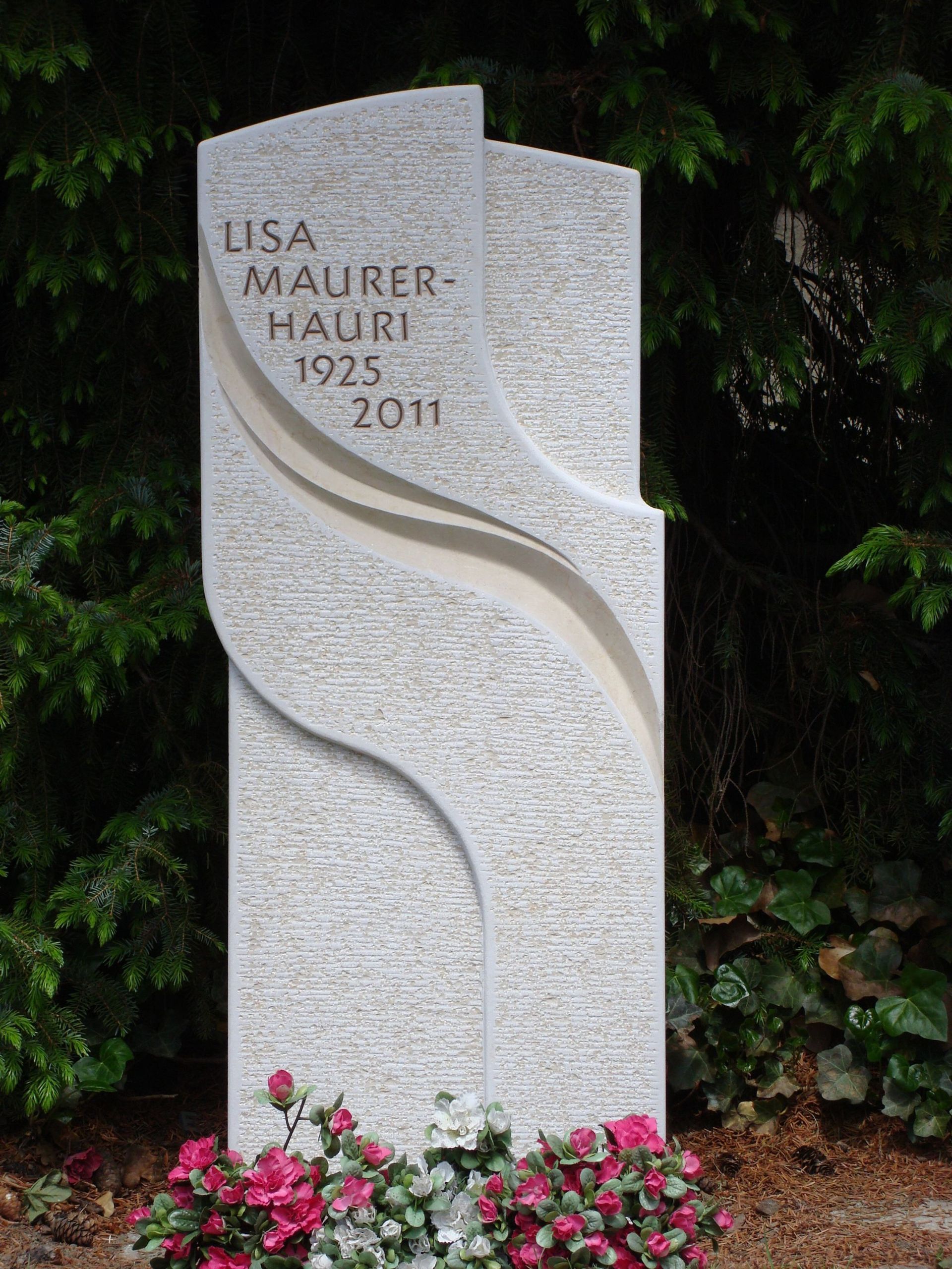 grabplatten - gautschi bildhaueratelier gmbh - reinach ag