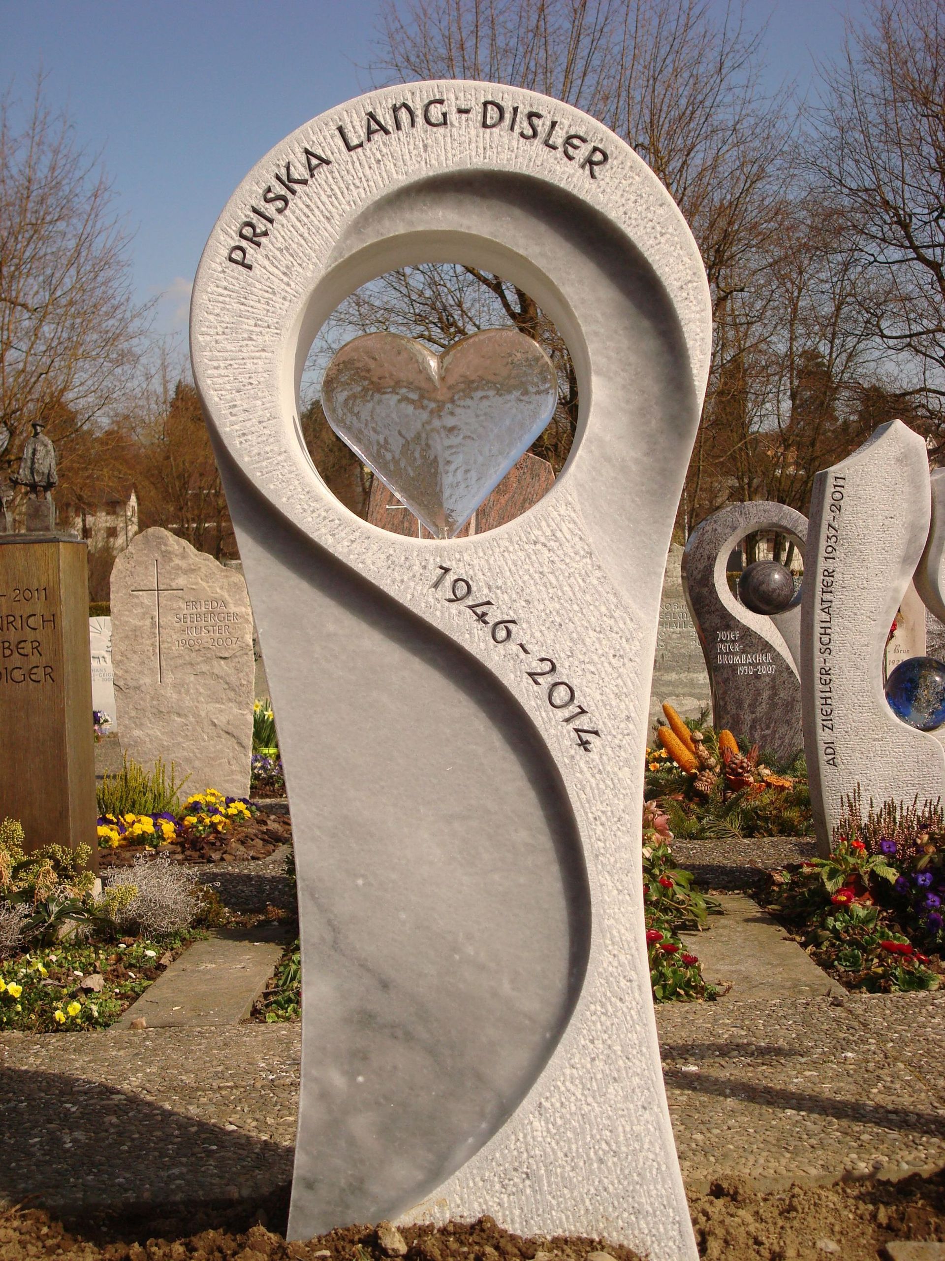 grabplatten - gautschi bildhaueratelier gmbh - reinach ag