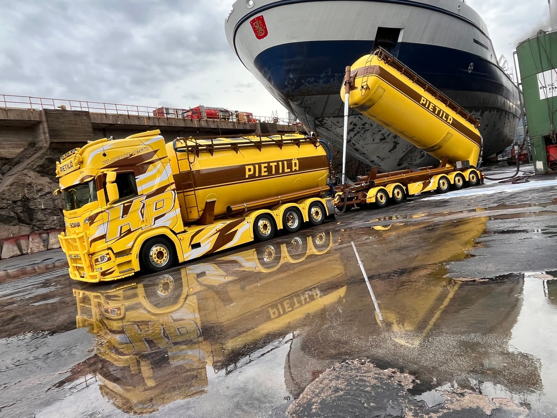 Kuljetusliike Pietilä Oy