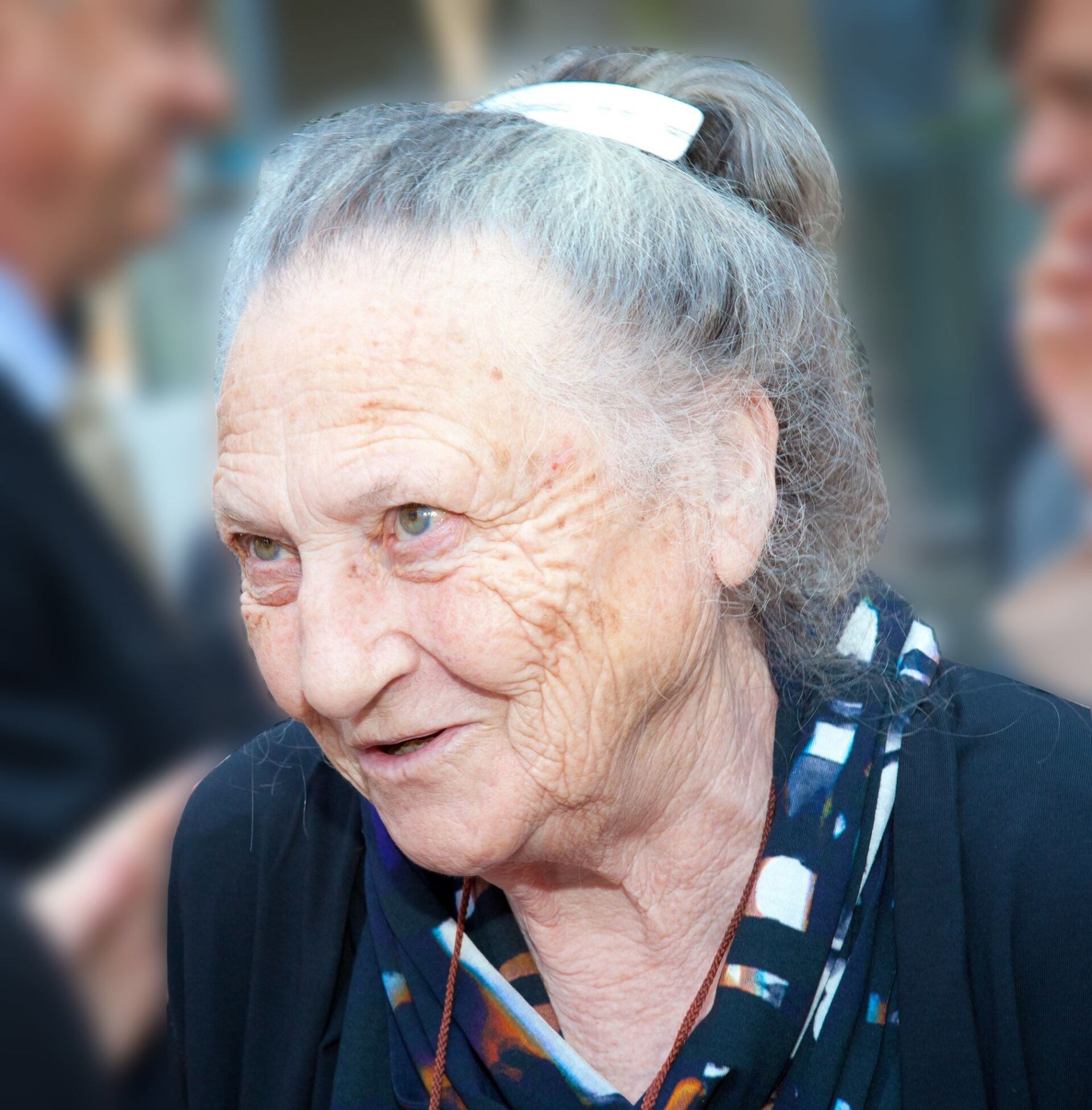 Mevrouw MARIA FORREZ