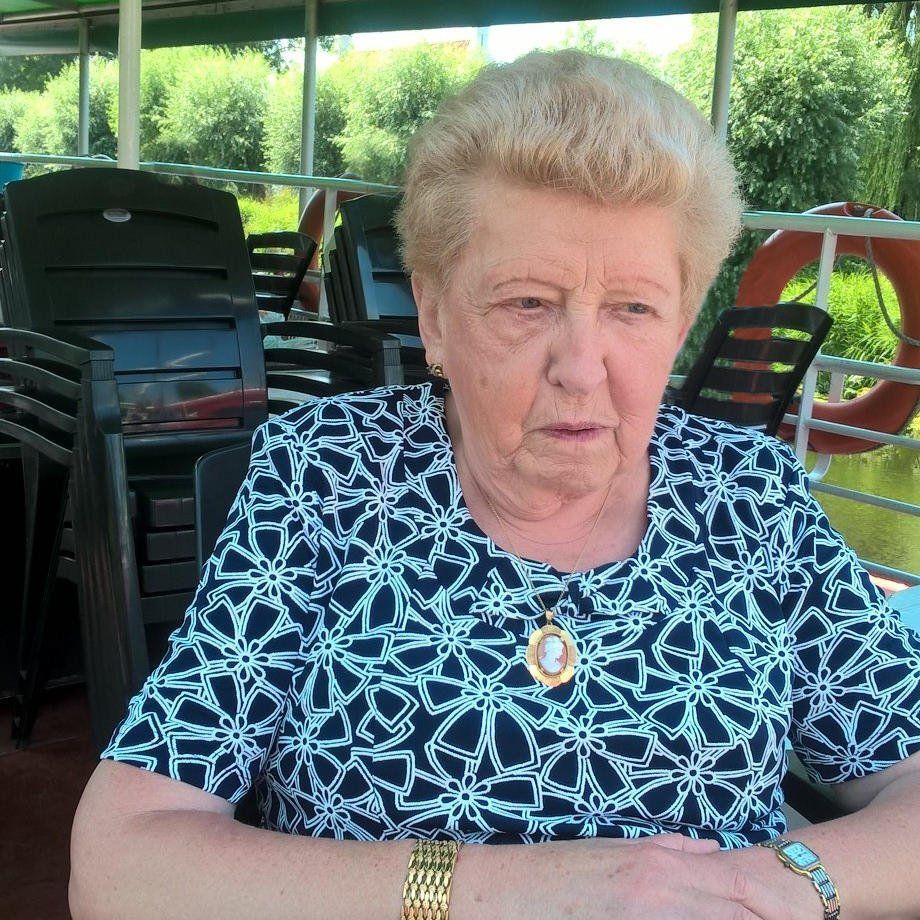 Mevrouw JULIANA VERHAEGHE