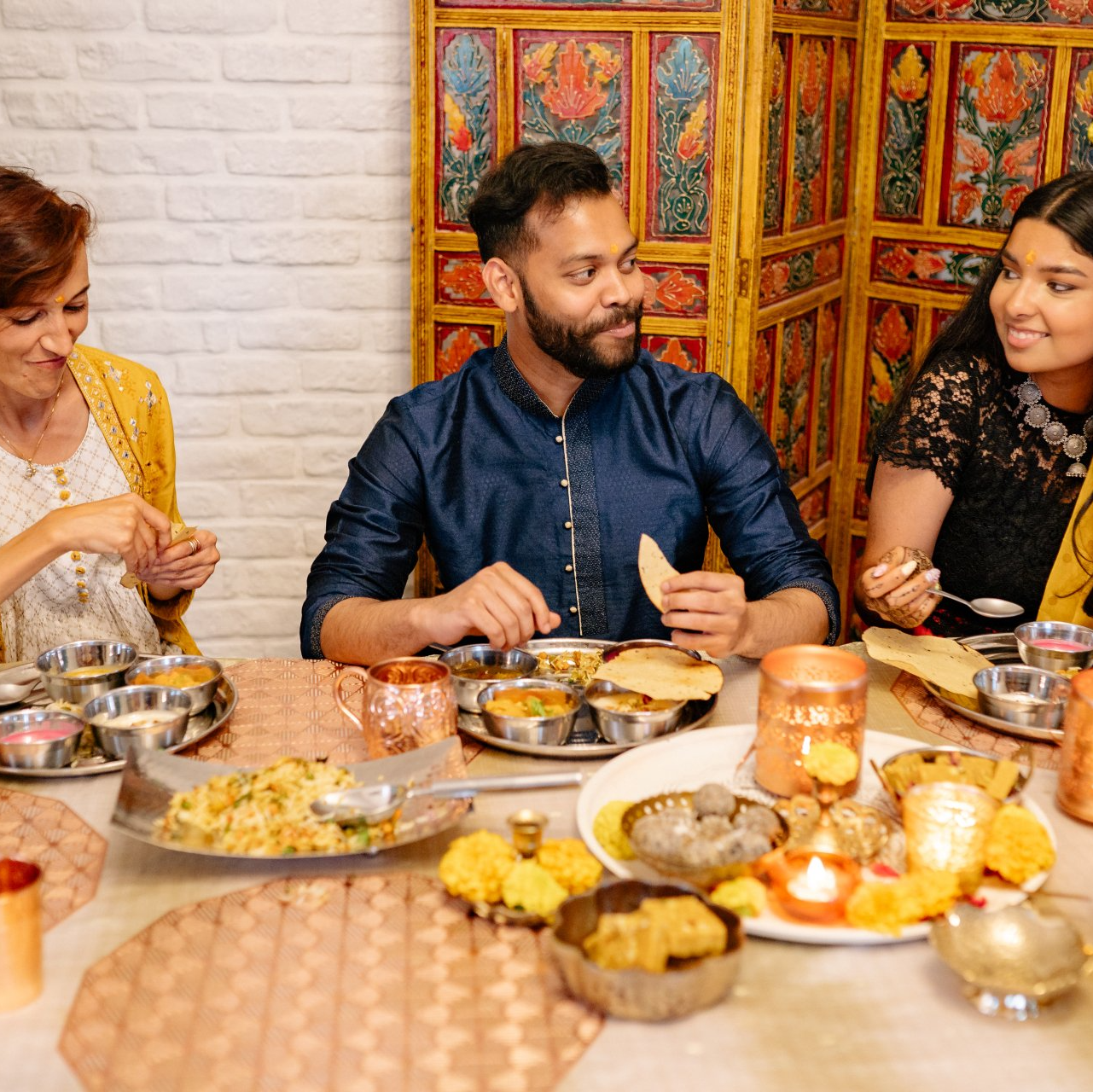 Repas indien en famille