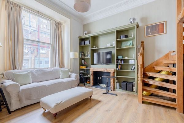 Mezzanine studio, Paddington, London