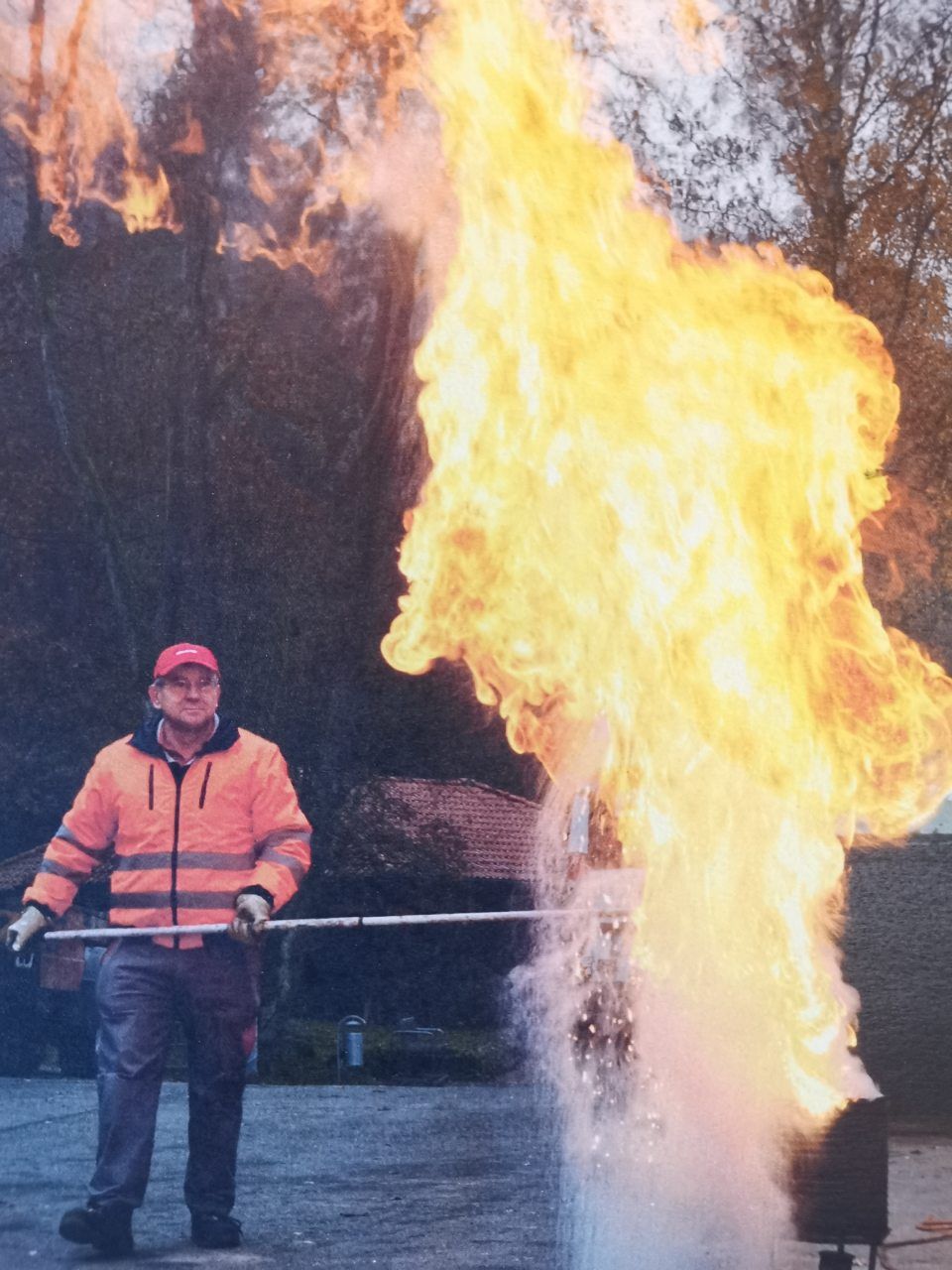Dirnhofer Bianca Brand neben einer Person