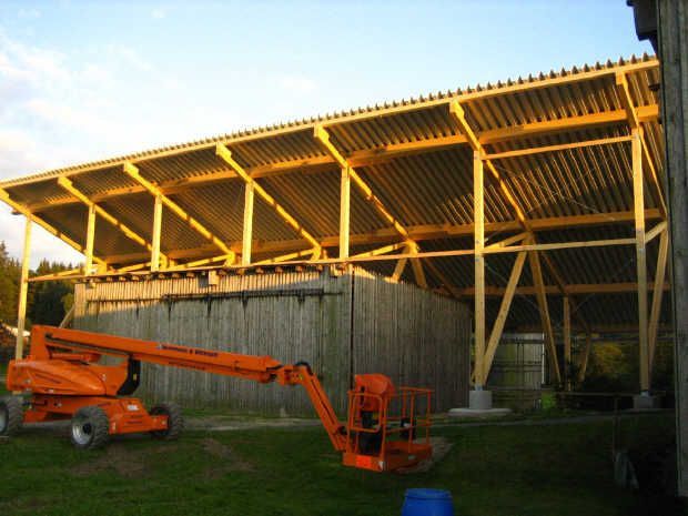 Halle, die von der Bescherer GmbH gebaut wurde