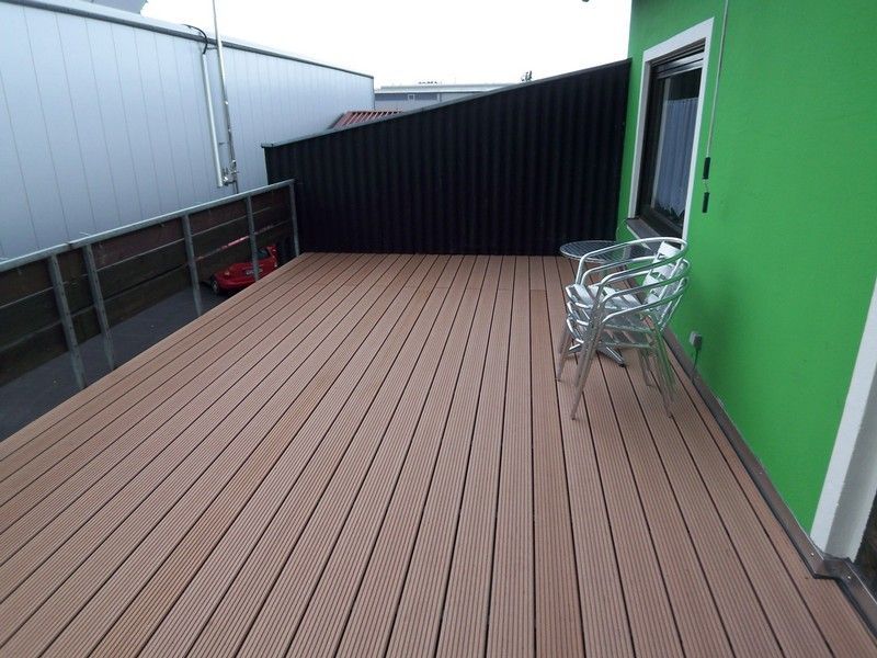 Holzbelag, der von der Bescherer GmbH verlegt wurde