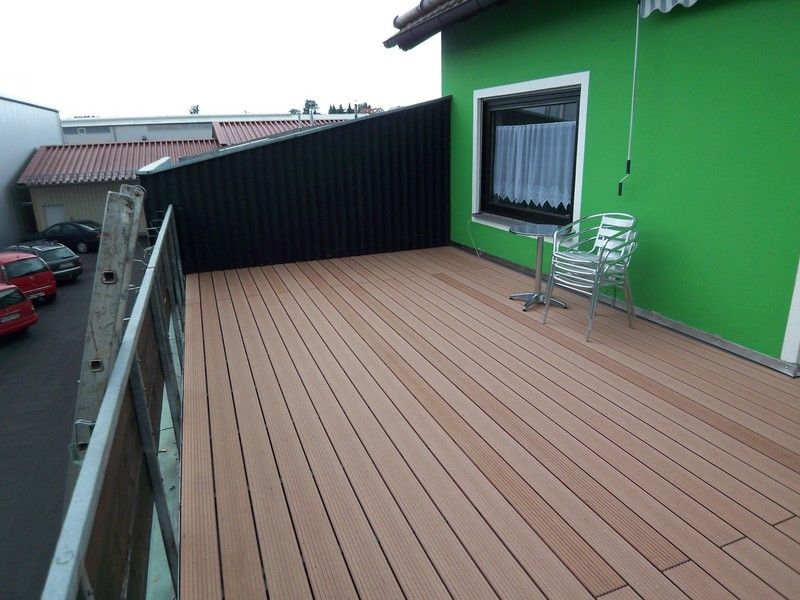 Holzbelag, der von der Bescherer GmbH verlegt wurde