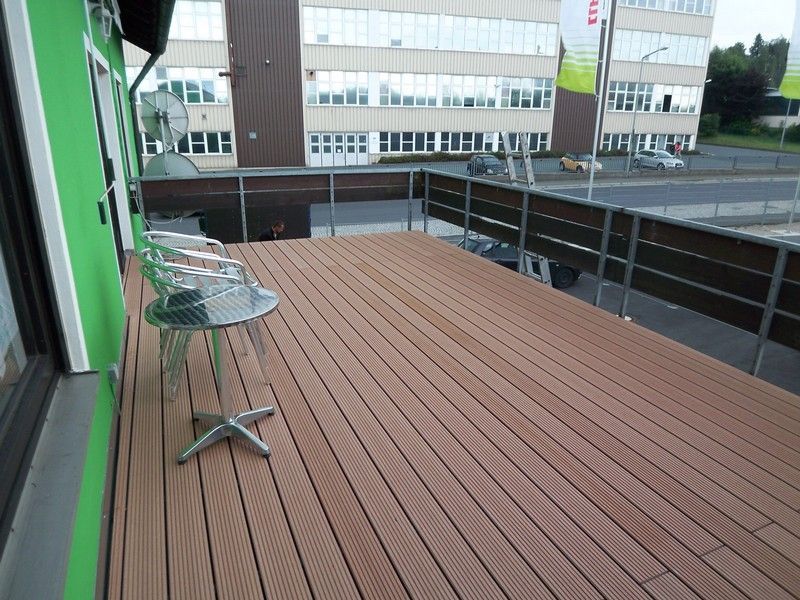 Holzbelag, der von der Bescherer GmbH verlegt wurde