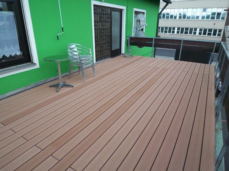 Holzbelag, der von der Bescherer GmbH verlegt wurde