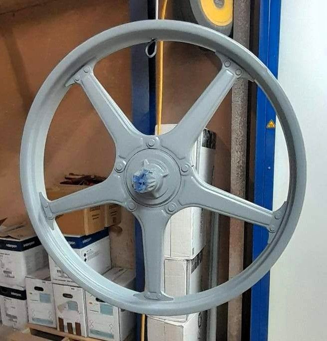 Une pièce de voiture après antirouille