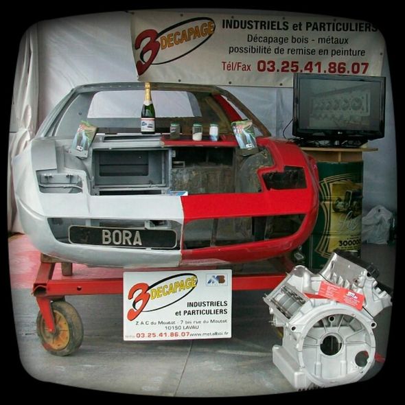 Carrosserie exposée avant et après traitement