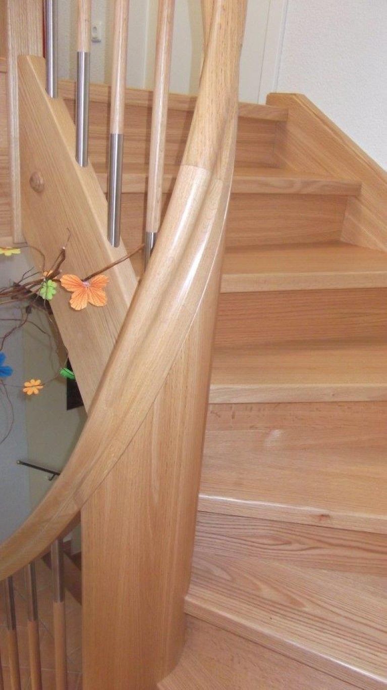 Holztreppe von der Bau- und Möbeltischlerei Frank Zichner