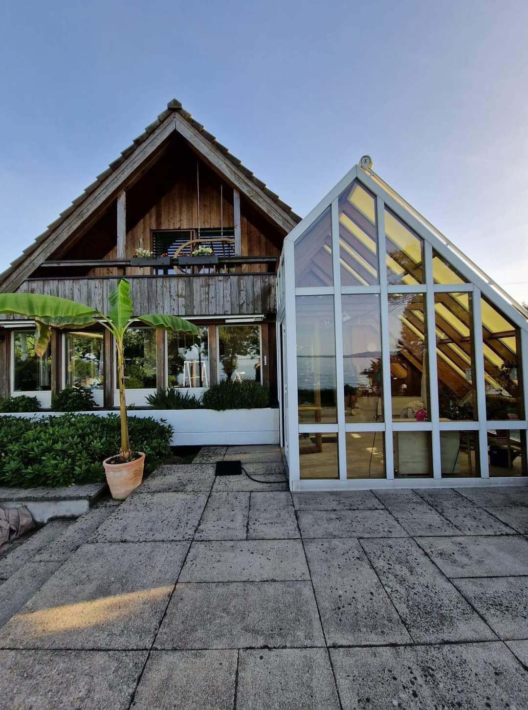 Haus mit Wintergarten