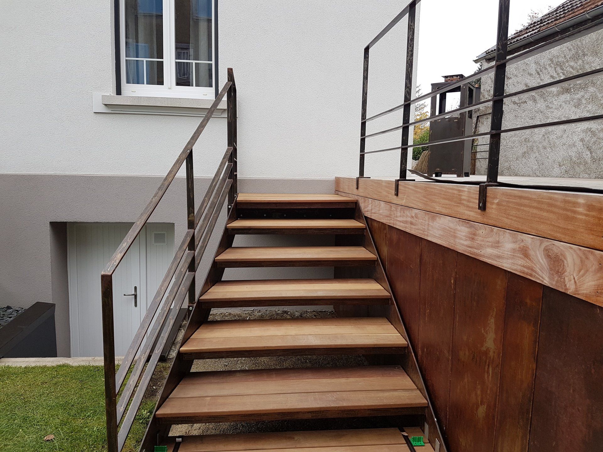 Escalier métallique particulier extérieur