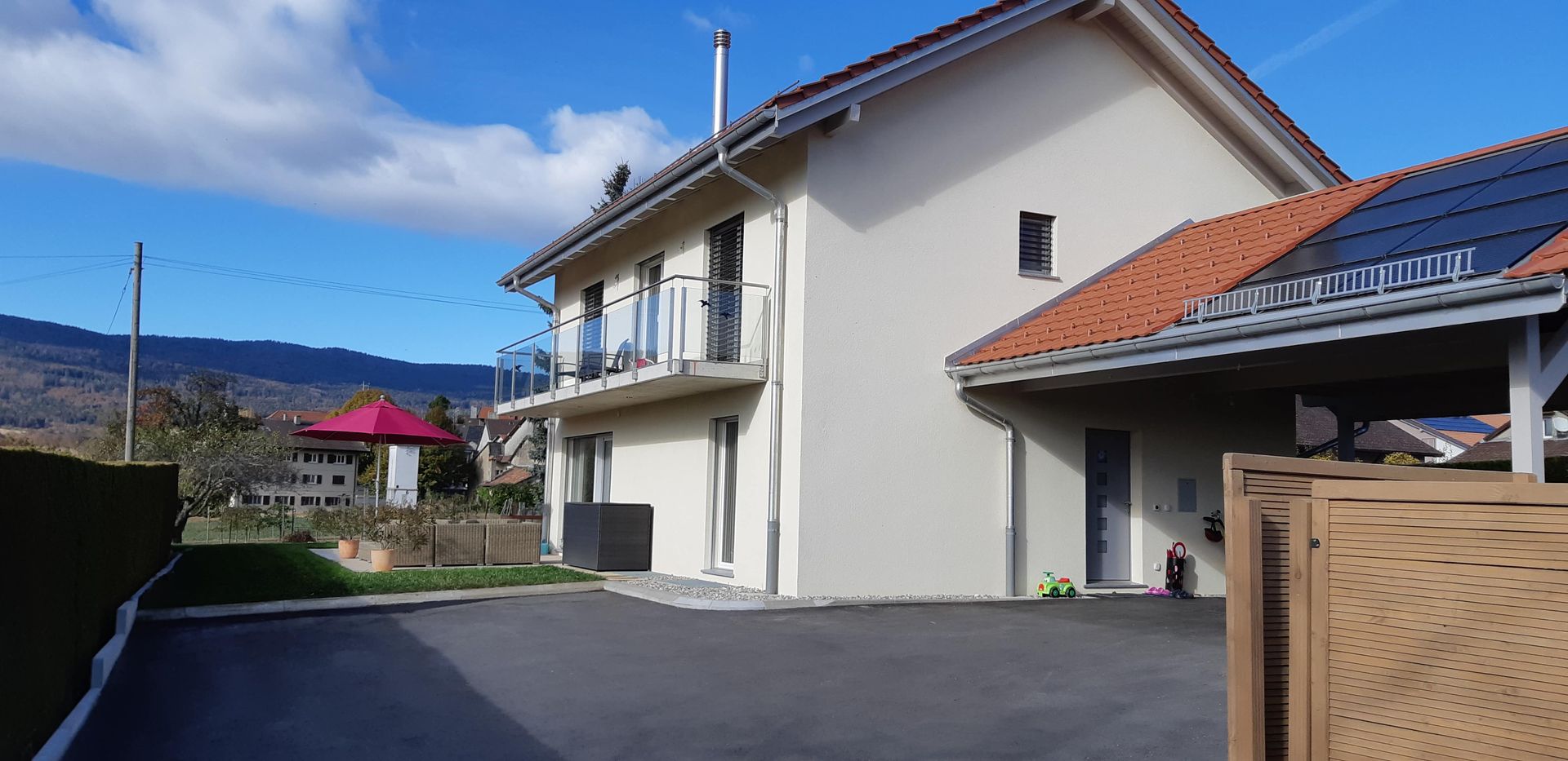 Peintures extérieures d'une villa, terminée - Pascal Dubugnon entreprise de peinture