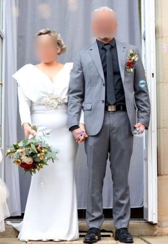 Un couple de mariés